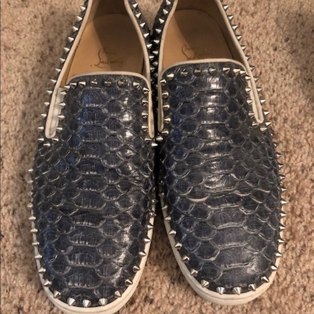 Christian Louboutin pik boat